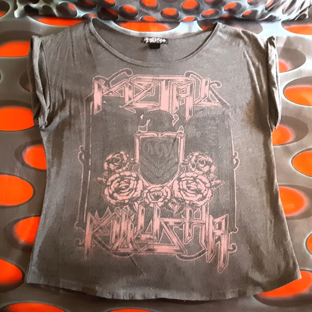 Metal mulisha short sleeve shirt medium